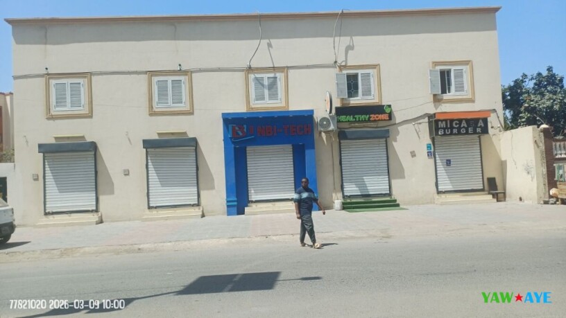 local-commercial-40-m2-et-appartement-f3-a-gabode-2-big-1