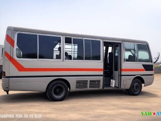 a-vendre-bus-avec-contrat-personnel-en-tres-bon-etat-prix-2-500-000-fdj-whatsapp-77-64-47-90