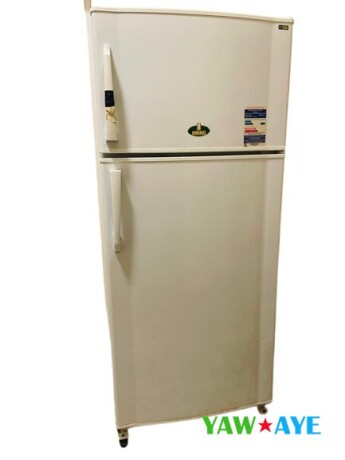 kiriazi-grand-format-refrigerateur-etat-quasi-neuf-peu-utilise-a-saisir-big-1