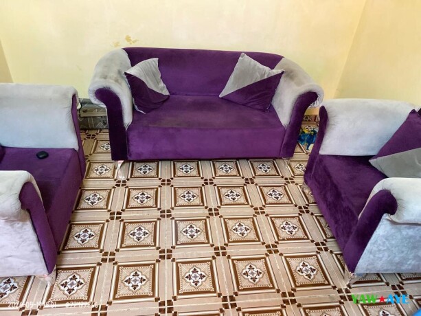 confortable-salon-a-3-fauteuils-negociable-et-parfait-pour-votre-espace-big-1