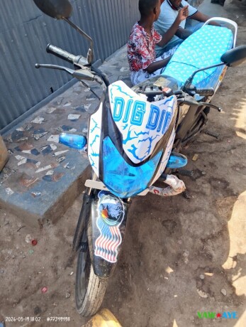 economisez-sur-une-moto-en-excellent-etat-location-facile-a-yawaaye-big-0