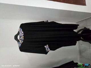 elegante-abaya-grande-taille-56-pour-femme-style-confort-inegales-sur-yawaaye