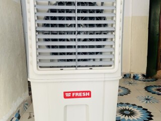 climatiseur-ouber-neuf-performance-energetique-et-etat-impeccable-sur-yawaaye