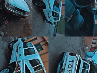 toyota-ancienne-modele-bien-entretenue-propre-prete-a-rouler-sur-yawaaye