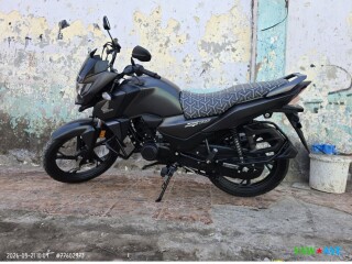 like-new-honda-125-motorcycle-unbeatable-price-on-yawaaye