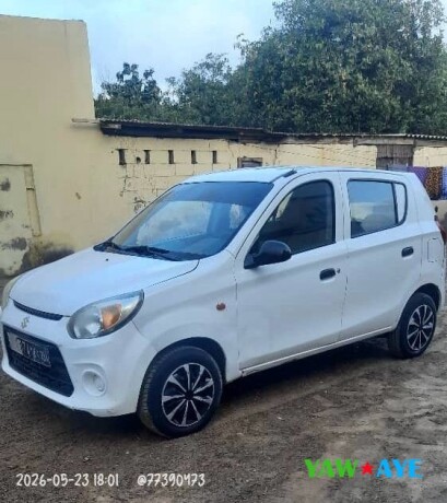 suzuki-alto-800-2018-blanche-boite-manuelle-bon-etat-big-1