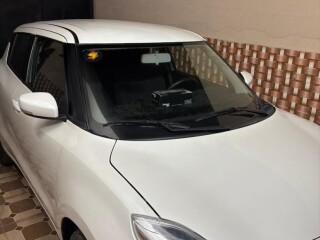 suzuki-swift-2022-essence-automatique-full-options