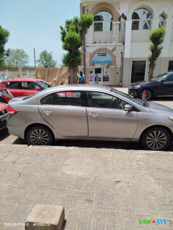 suzuki-ciaz-manuelle-climatisee-economique-et-spacieuse-big-1