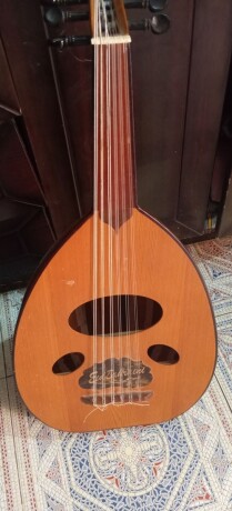 guitare-oud-oriental-en-vente-de-bahrein-big-0