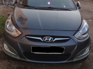 hyundai-accent