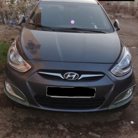 hyundai-accent-big-0