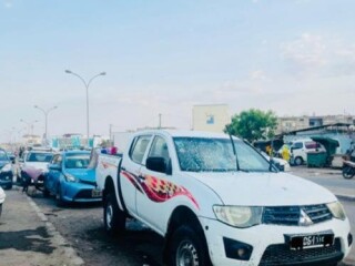 mitsubishi-l200-2013-en-excellent-etat-diesel