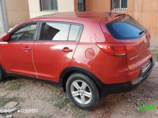 kia-sportage-2015-manuelle-tout-option-climatisation-excellente
