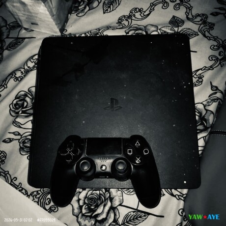 playstation-4-doccasion-en-bon-etat-1-an-dutilisation-big-1
