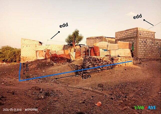 terrain-130-m2-central-avec-raccordement-electricite-et-eau-ali-sabieh-big-0