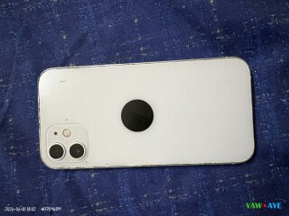iphone-12-128-go-en-bon-etat-avec-ecran-repare