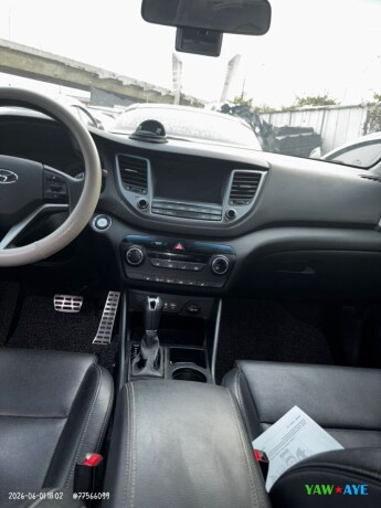 hyundai-tucson-2018-diesel-automatique-en-excellent-etat-big-0