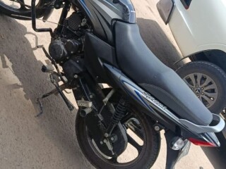 moto-tvs-100cc-garantie-4-mois-assurance-11-mois-quasi-neuve