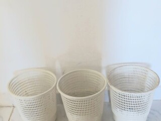lot-de-3-poubelles-bureautiques-pratiques-et-compactes