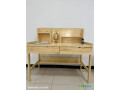 elegant-bureau-en-bois-avec-rangement-pratique-parfait-pour-votre-espace-de-travail-small-0