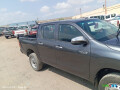 location-de-voiture-confortable-pour-voyage-en-ethiopie-small-1