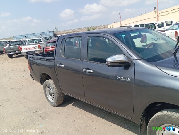 location-de-voiture-confortable-pour-voyage-en-ethiopie-big-0