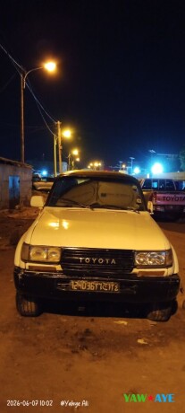 toyota-land-cruiser-gxr-1994-robuste-et-pret-pour-long-trajet-big-0
