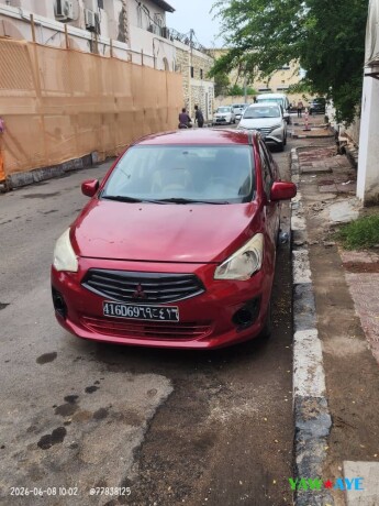 mitsubishi-voiture-en-tres-bon-etat-big-0