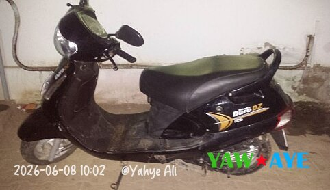 scooter-duro-noir-2-ans-moteur-essence-en-bon-etat-big-1