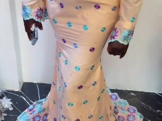 broderie-tinuminu-elegante-avec-finition-lafaya-tendances-couture-2026-sur-yawaaye