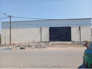 spacious-550m2-hangar-for-rent-near-arta-road-perfect-location