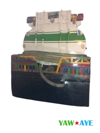 eau-potable-pour-chantiers-approvisionnement-fiable-pour-professionnels-sur-yawaaye-big-0