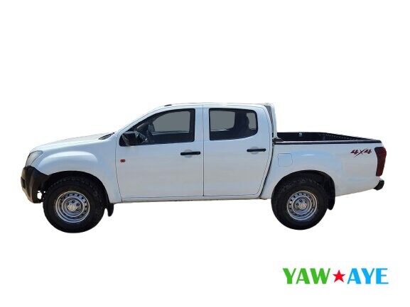 immaculate-2015-isuzu-d-max-like-new-paint-perfect-condition-big-0