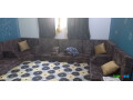 grand-salon-en-u-spacieux-et-moderne-bon-etat-small-1