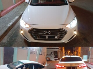 hyundai-avante-2018-diesel-full-option-en-excellent-etat