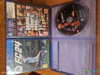 pack-3-jeux-video-ps4-ea-sports-fc-24-gta-v-premium-fifa-21