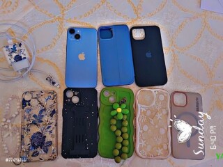 iphone-14-bleu-ciel-avec-accessoires-etat-impeccable