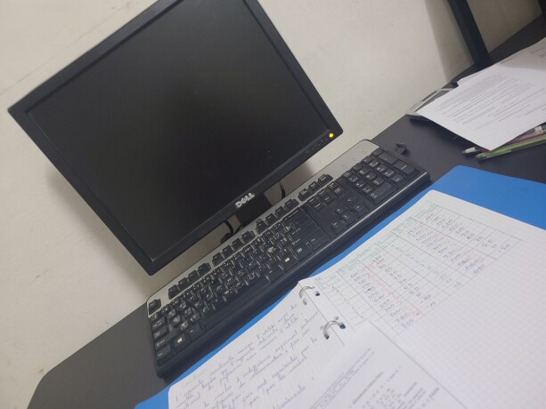 ordinateur-i3-souris-clavier-inclus-performance-et-confort-a-petit-prix-big-0