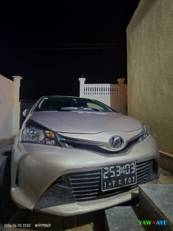 toyota-vitz-2014-automatique-en-parfait-etat-big-1