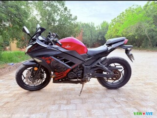 moto-honda-cbr-en-bon-etat