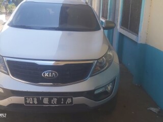kia-sportage-2011-diesel-automatique-gris-metallise
