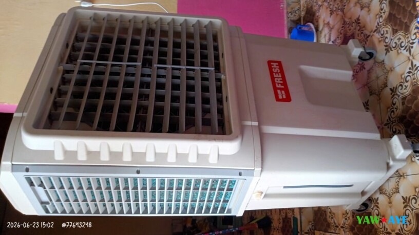 climatiseur-a-eau-de-la-marque-fresh-presque-neuf-avec-1-mois-dutilisation-big-0