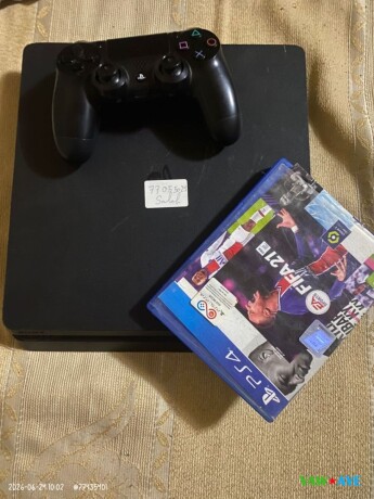 console-playstation-4-doccasion-en-bon-etat-big-0