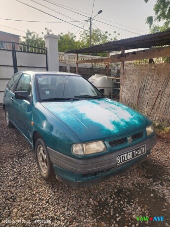 seat-ibiza-diesel-economique-moteur-en-parfait-etat-big-0