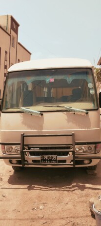 bus-commercial-35-places-avec-contrats-de-transport-garantis-big-0