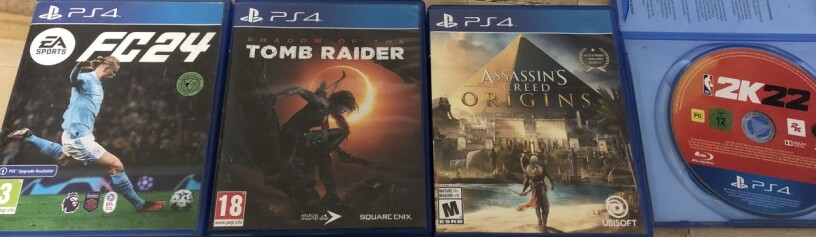 pack-de-4-jeux-a-vendre-prix-raisonnable-big-0