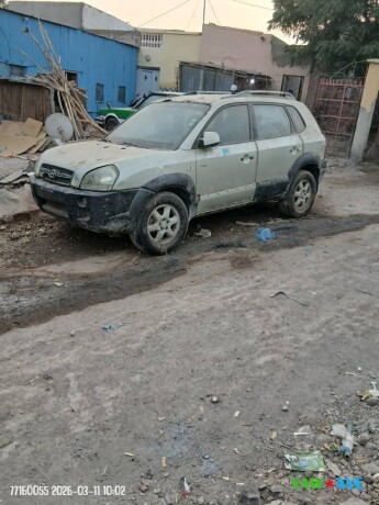 hyundai-tucson-pieces-detachees-abordables-pour-reparations-faciles-sur-yawaaye-big-1