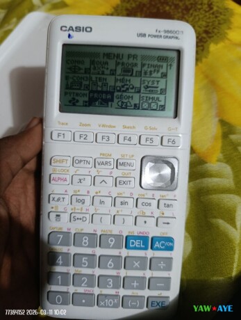 calculatrice-graphique-scientifique-comme-neuve-utilisee-2-mois-big-1