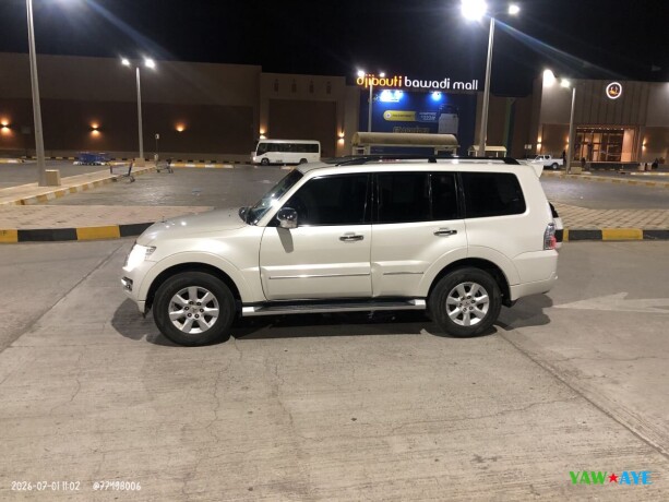 mitsubishi-pajero-2022-v6-essence-boite-automatique-full-option-big-1
