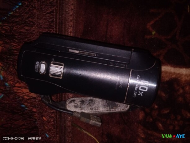 camescope-sony-handycam-zeiss-60x-clear-image-zoom-big-1